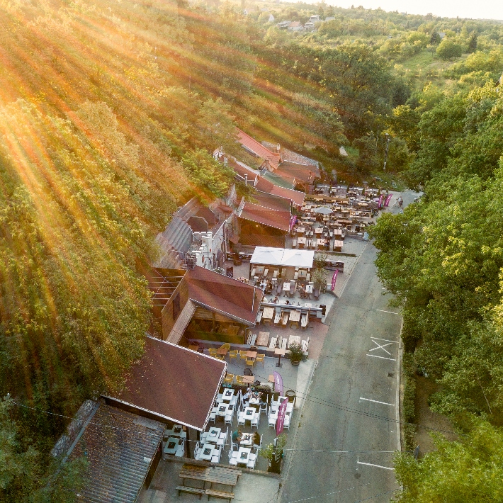 Szépasszony-völgy